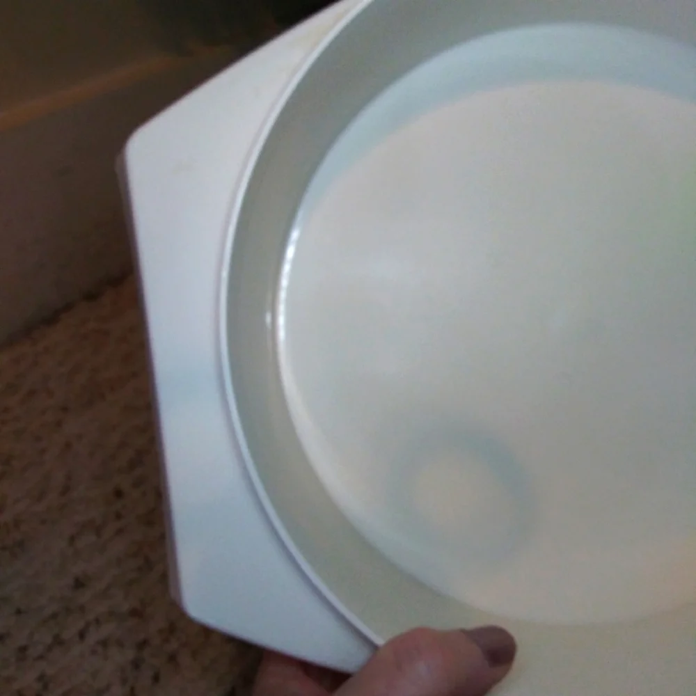 3/$18 Vintage Tupperware Microwave Cake Pan